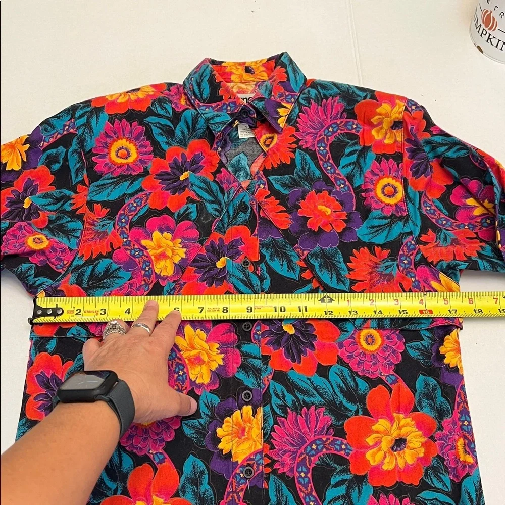 VINTAGE WRANGLER 80’s WESTERN FLORAL LONG SLEEVE BUTTON DOWN TOP SMALL - Picture 15 of 16